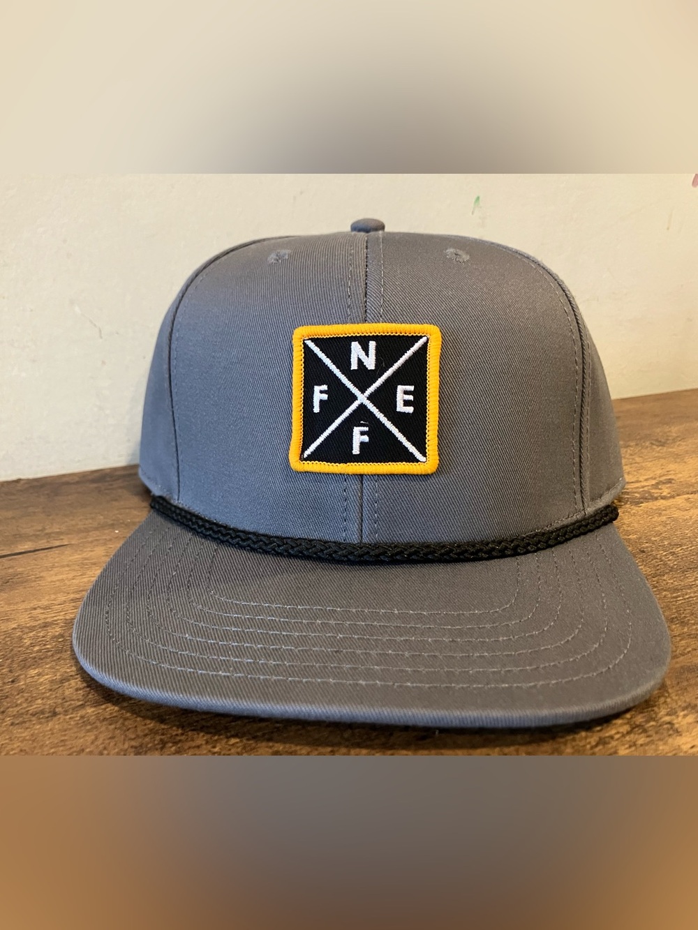 Neff hat - Picture 2 of 7
